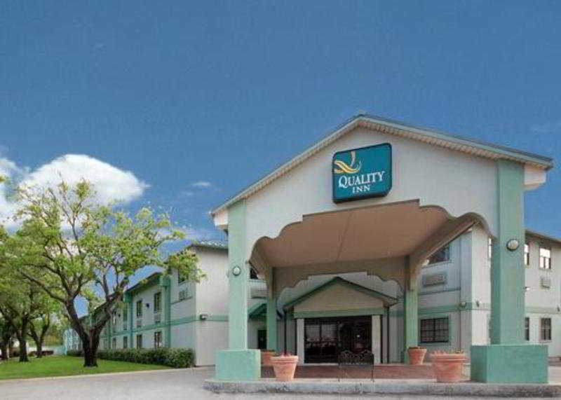 Quality Suites Houston Hobby Airport Esterno foto